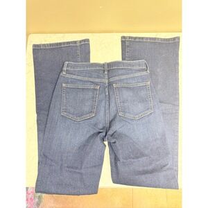 GAP Women's Flare Jeans in Medium Blue